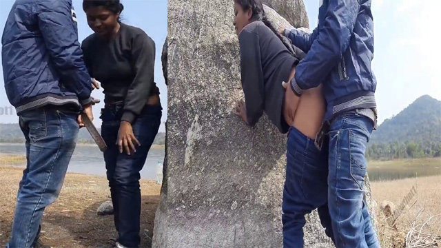 Indian Lovers Outdoor – Fucking In Doggy Style Viral Video